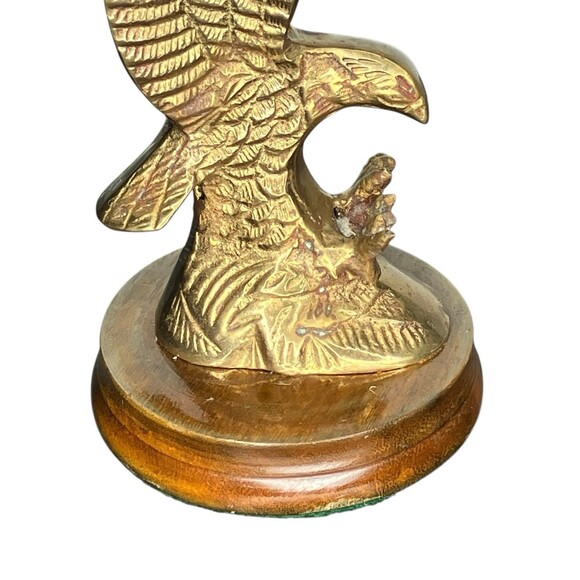 Vintage Solid Brass American Eagle Paperweight Statue Sculpture on Wood Base - Picture 3 of 11